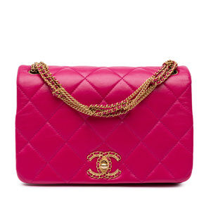 Pre-Loved Chanel Small Quilted Lambskin On And On Chain Flap